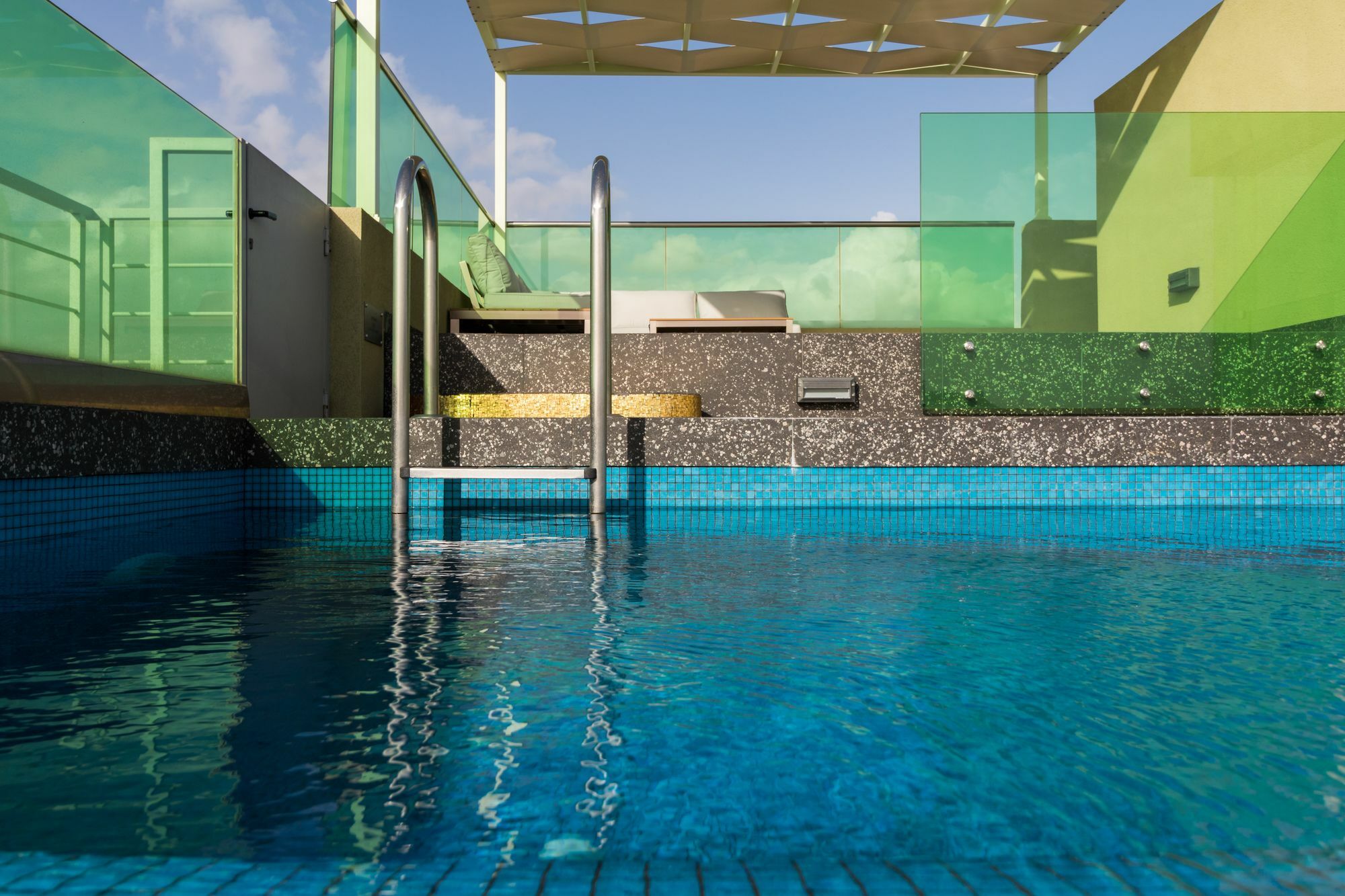 Athens Mosaico Suites & Apartments Экстерьер фото